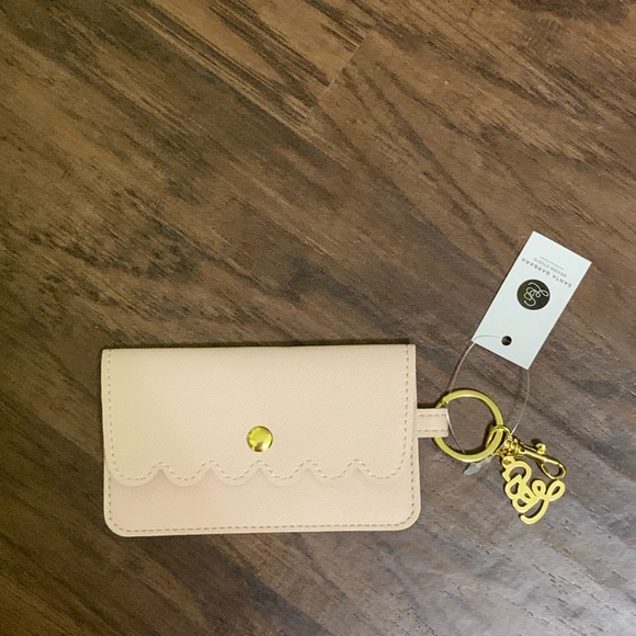 Francesca’s collections scalloped card case - Picture 9 of 11